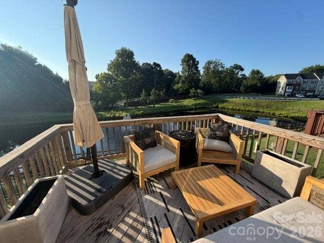 2543 Grantham Place Drive, Fort Mill, SC 29715 2543 Grantham Place Drive, Fort Mill, SC 29715
