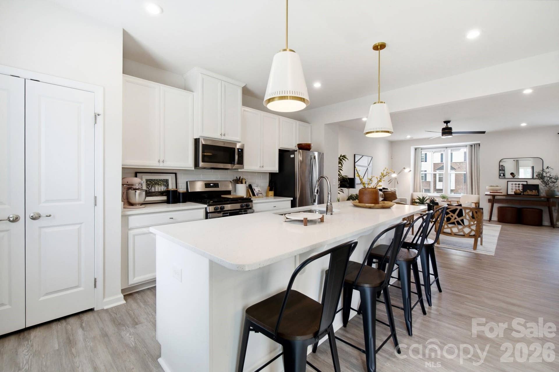 2543 Grantham Place Drive, Fort Mill, SC 29715 2543 Grantham Place Drive, Fort Mill, SC 29715