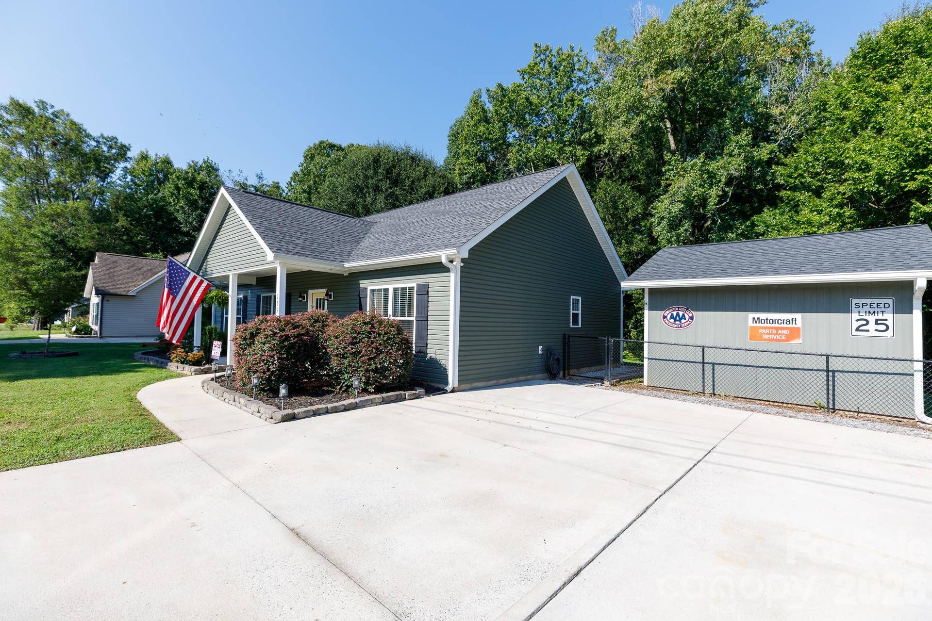119 Fairmont Street, Clover, SC 29710 119 Fairmont Street, Clover, SC 29710