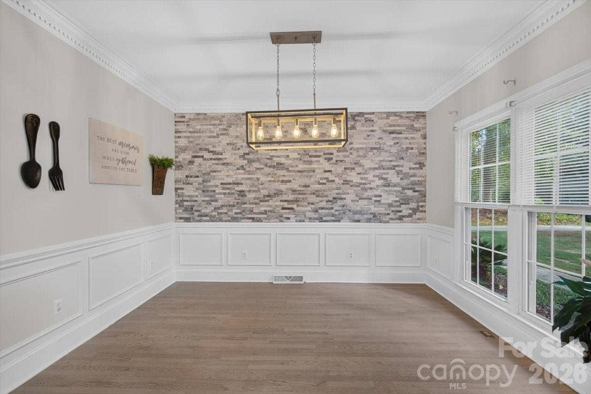 2230 Raven Drive, Rock Hill, SC 29732 2230 Raven Drive, Rock Hill, SC 29732