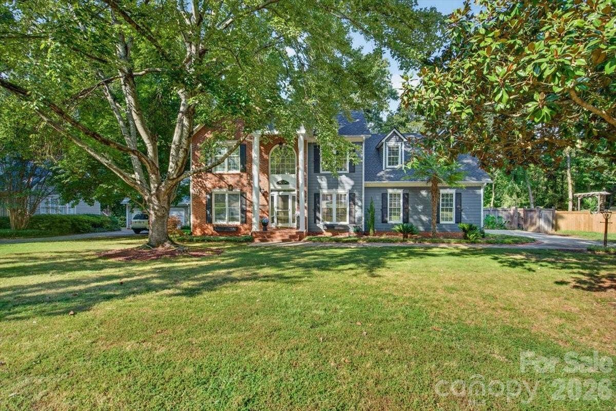 2230 Raven Drive, Rock Hill, SC 29732 2230 Raven Drive, Rock Hill, SC 29732