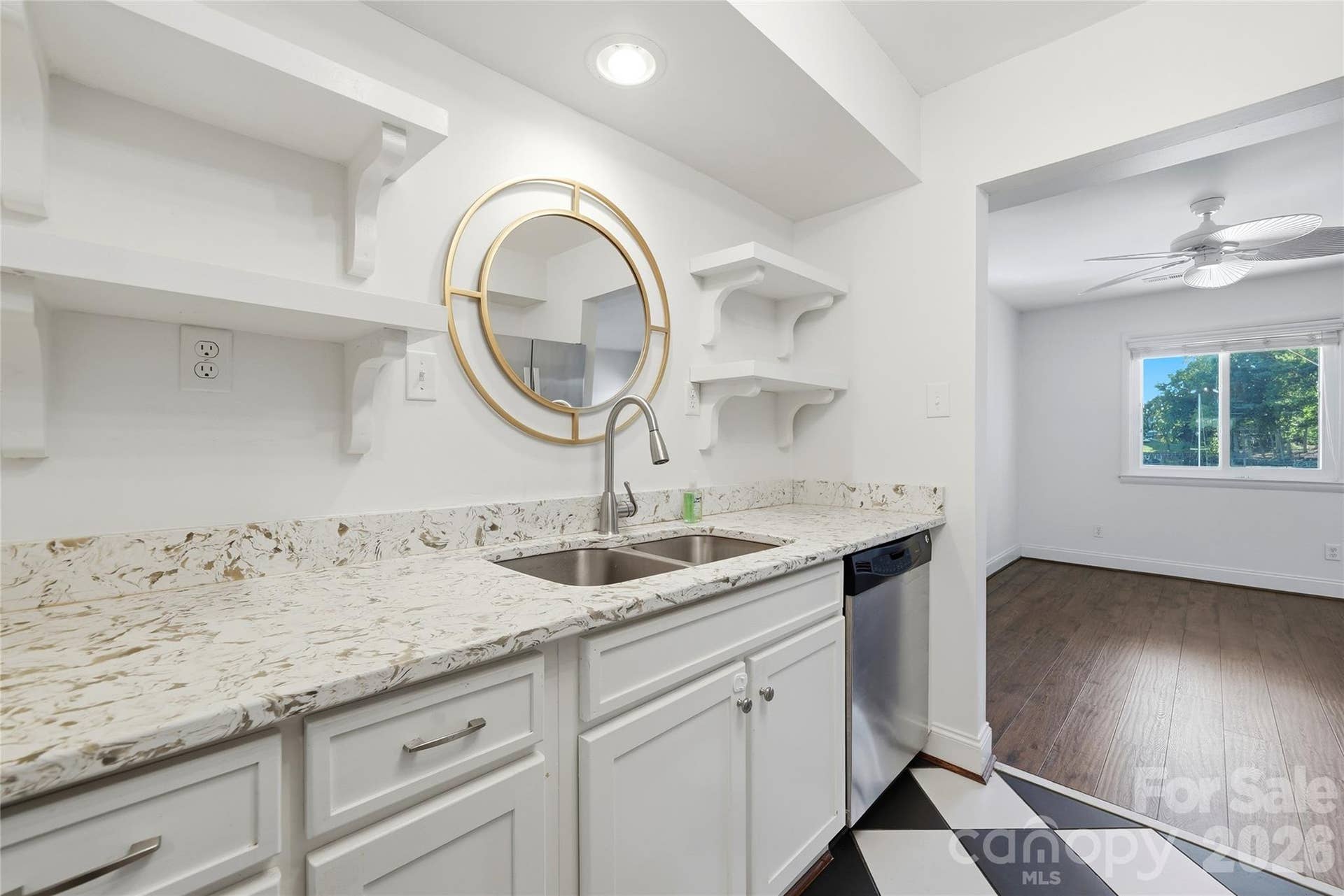 8014 Westcape Drive, Denver, NC 28037