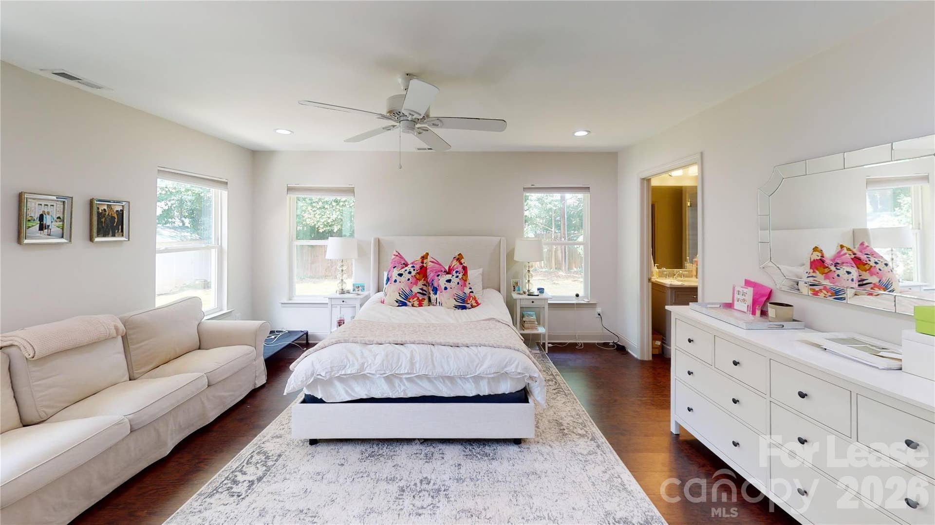 1329 Mockingbird Lane, Charlotte, NC 28209 1329 Mockingbird Lane, Charlotte, NC 28209