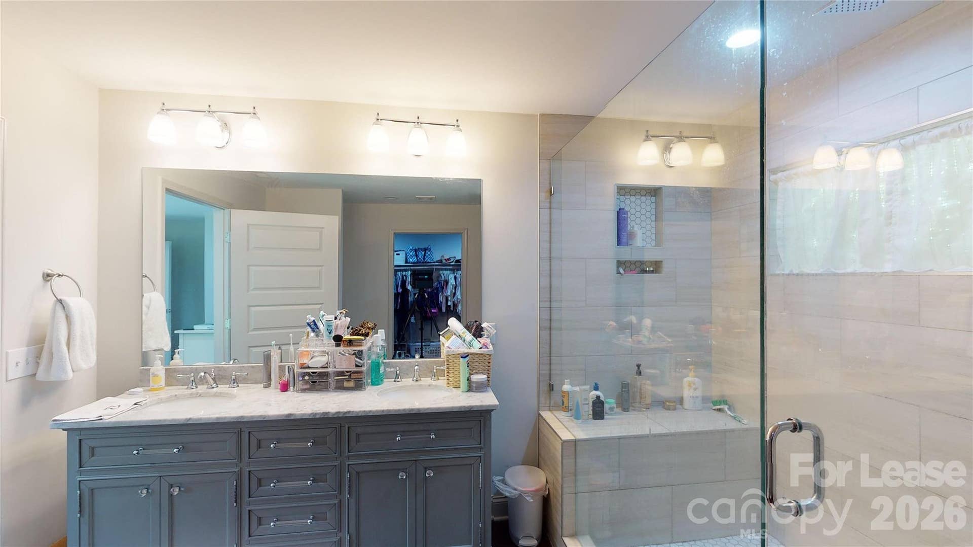 1329 Mockingbird Lane, Charlotte, NC 28209 Primary Bath