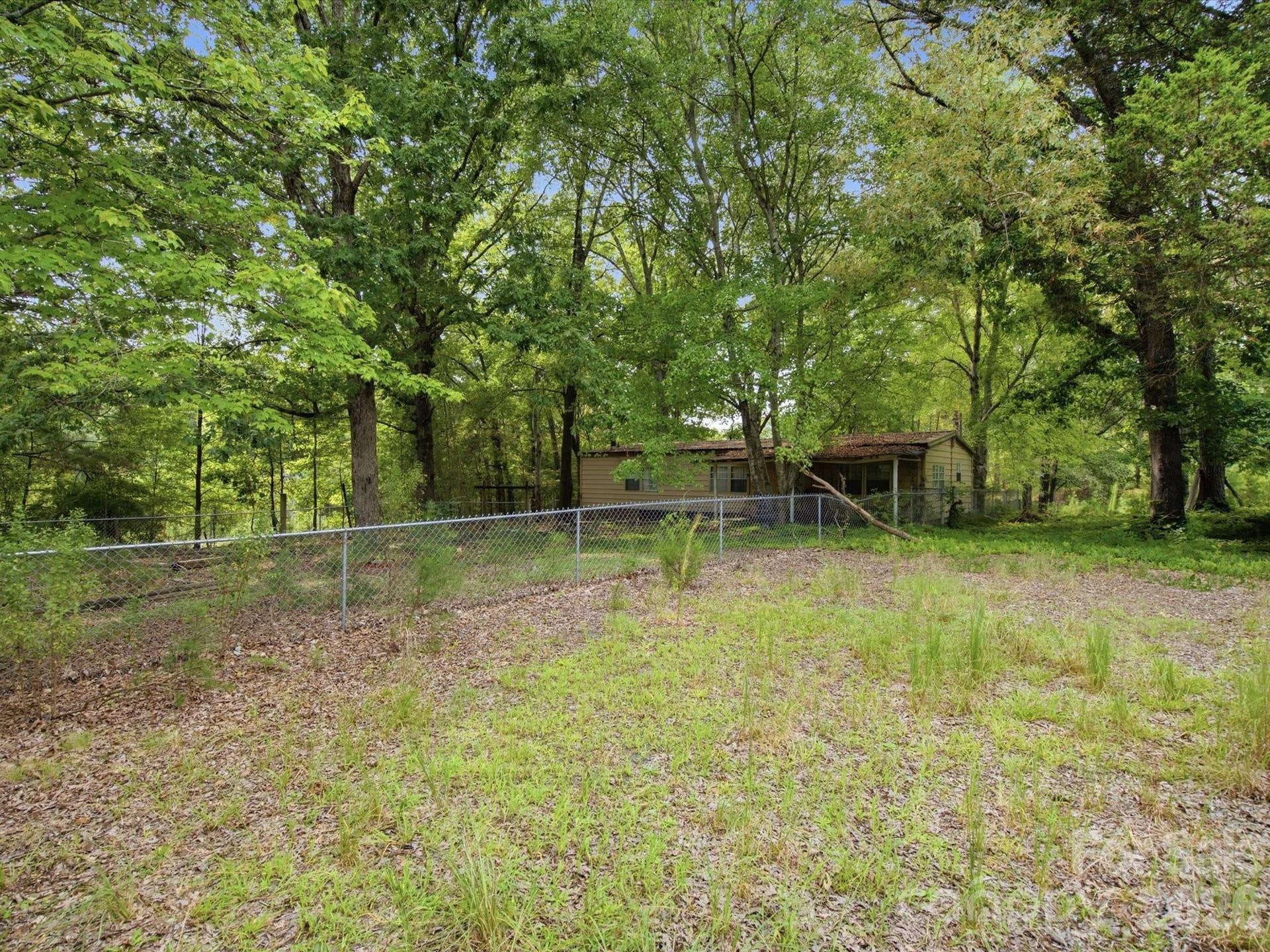 2625/2655 Pleasant Road, Fort Mill, SC 29715 2625/2655 Pleasant Road, Fort Mill, SC 29715