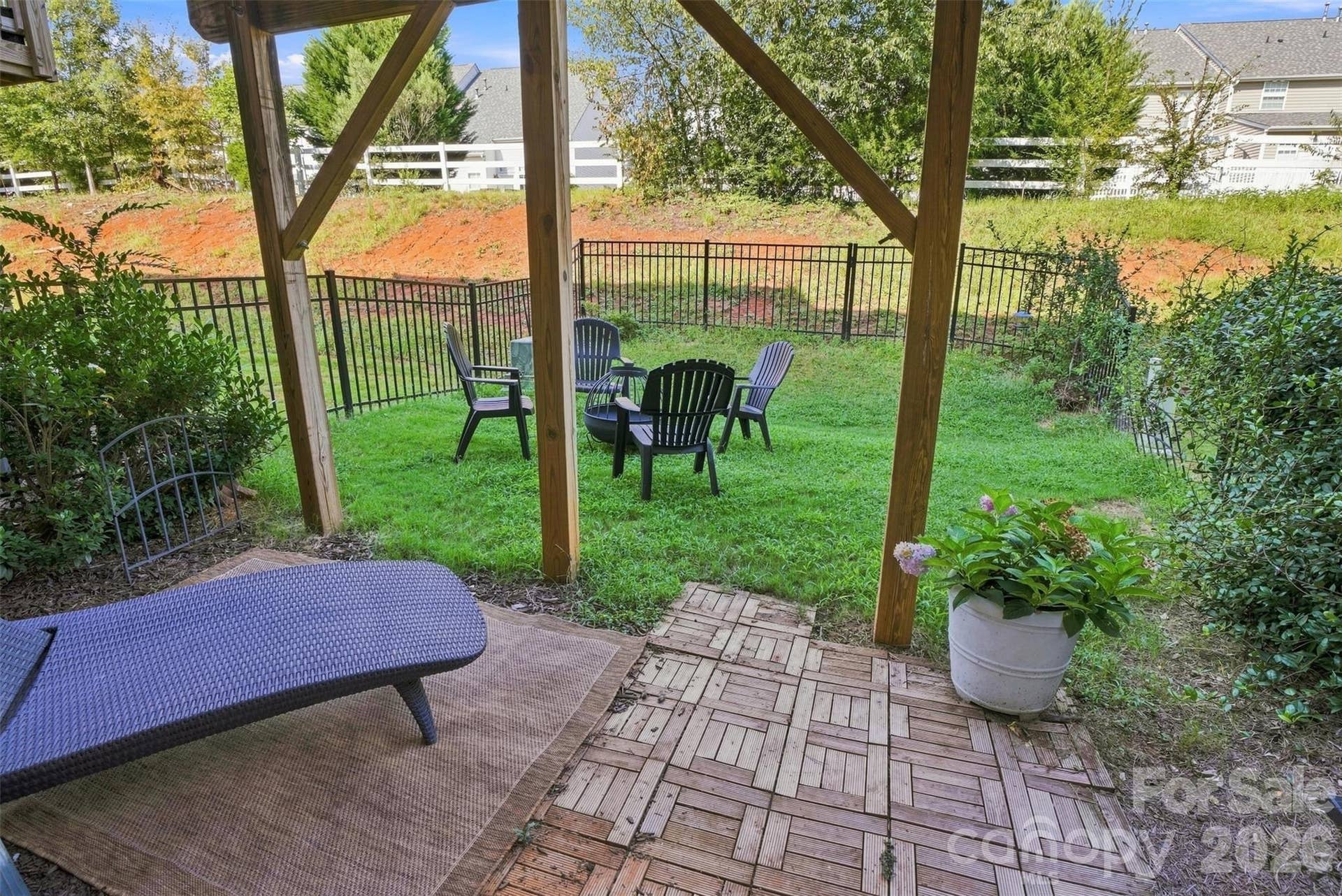 2586 Grantham Place Drive, Fort Mill, SC 29715 2586 Grantham Place Drive, Fort Mill, SC 29715