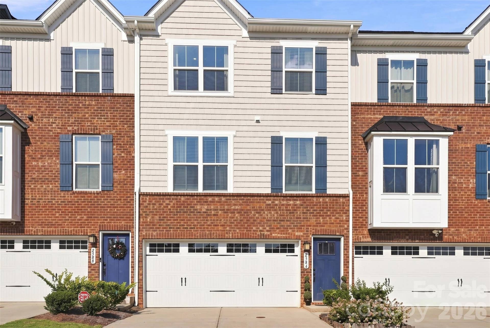 2586 Grantham Place Drive, Fort Mill, SC 29715 2586 Grantham Place Drive, Fort Mill, SC 29715
