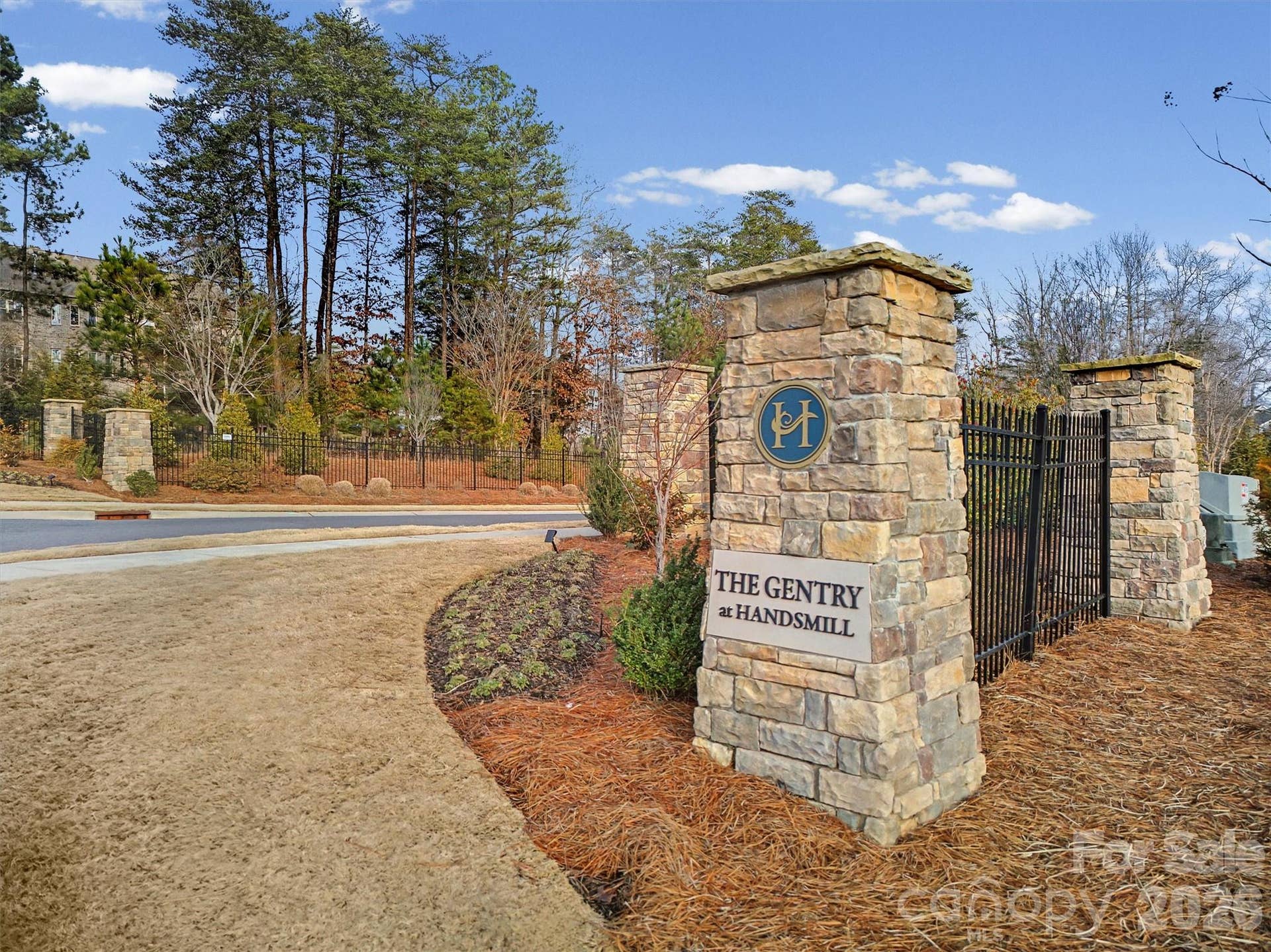 8019 Longwaters Court, York, SC 29745 8019 Longwaters Court, York, SC 29745