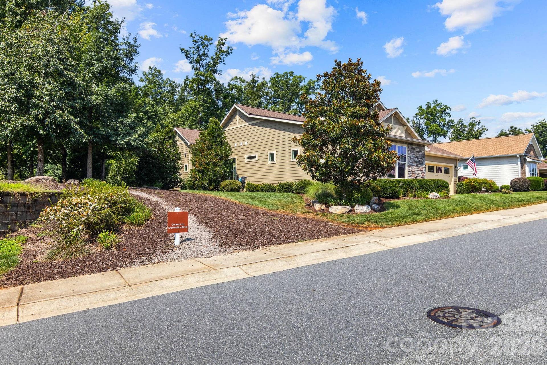418 Flat Rock Drive, Denver, NC 28037