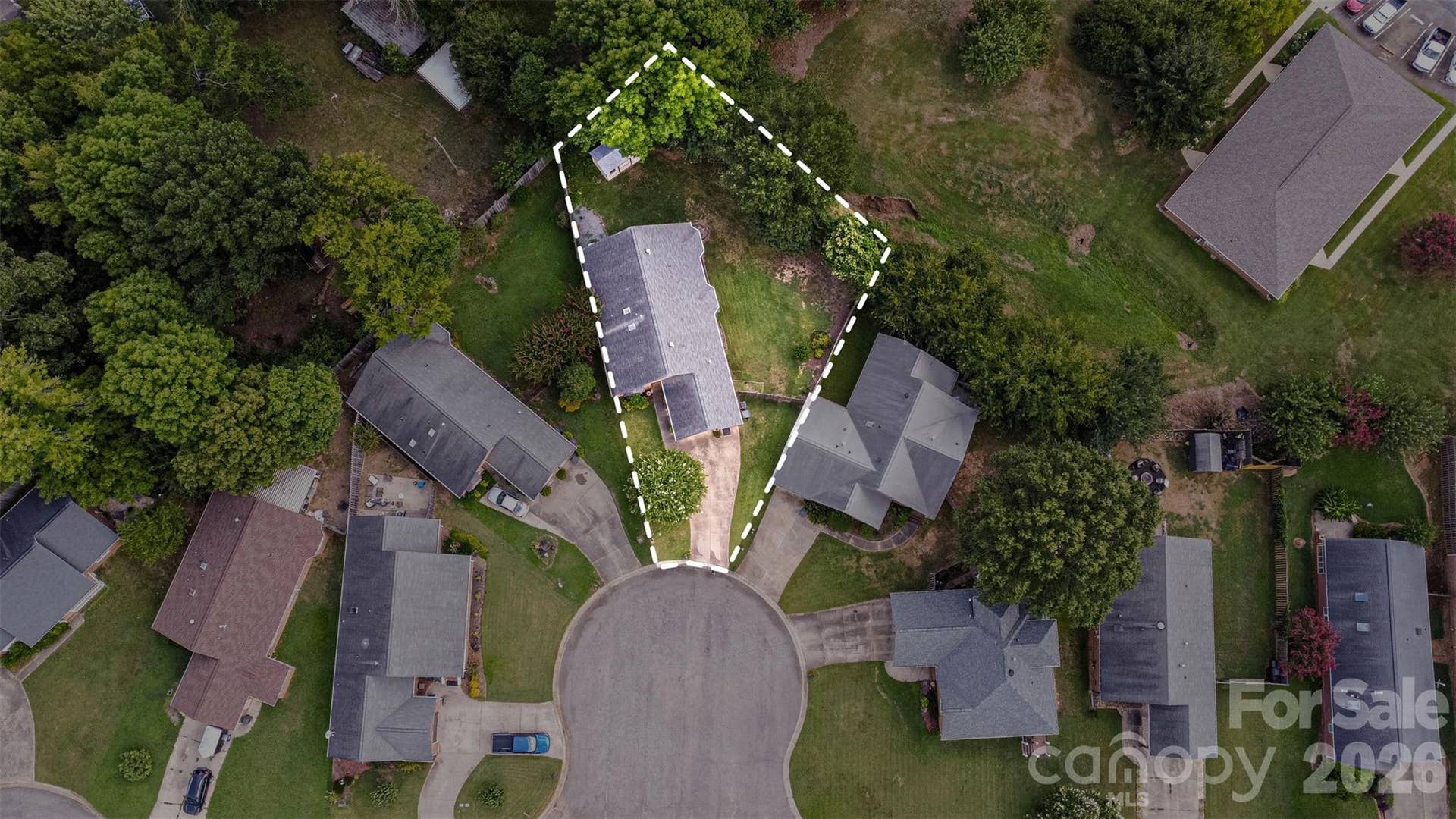 lot lines are approximate