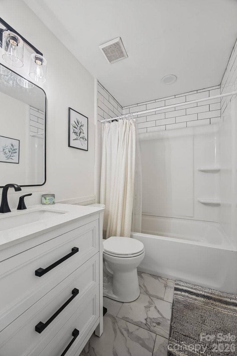2703 Blythe Road, Waxhaw, NC 28173 Bathroom 1