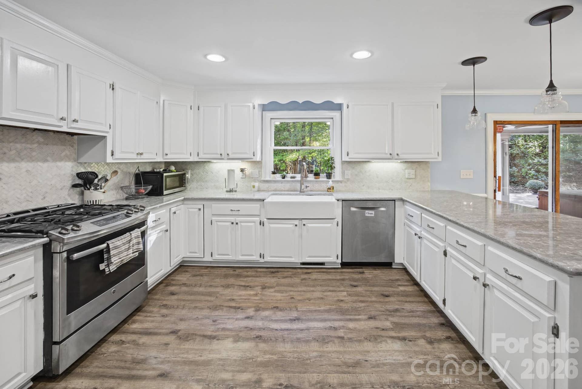 2703 Blythe Road, Waxhaw, NC 28173 2703 Blythe Road, Waxhaw, NC 28173