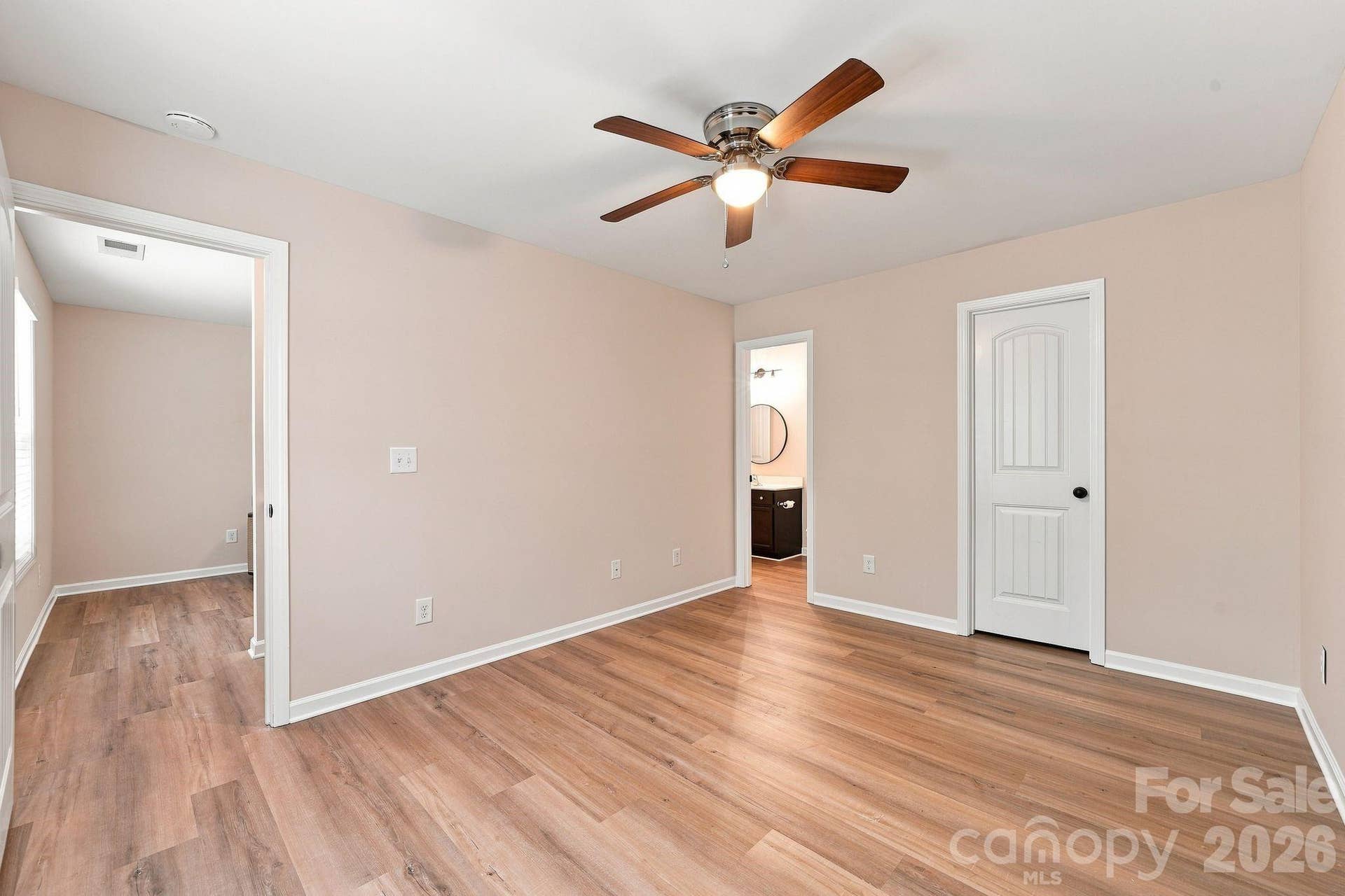 2nd bedroom without virtual staging