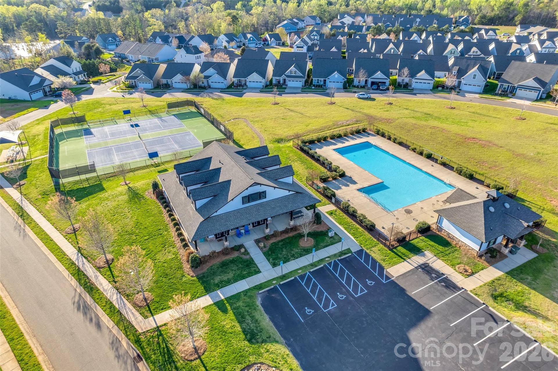 22444 Gateway Drive, Lancaster, SC 29720 Edgewater Common Areas