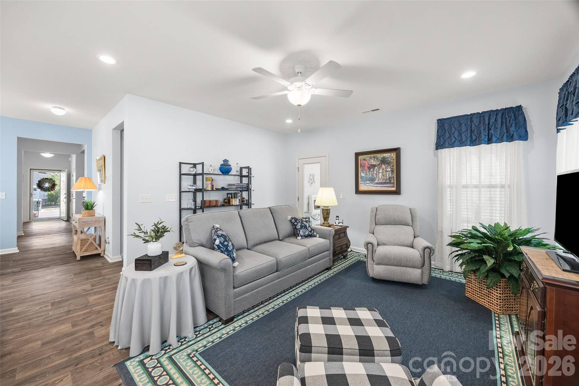 22444 Gateway Drive, Lancaster, SC 29720 Living room