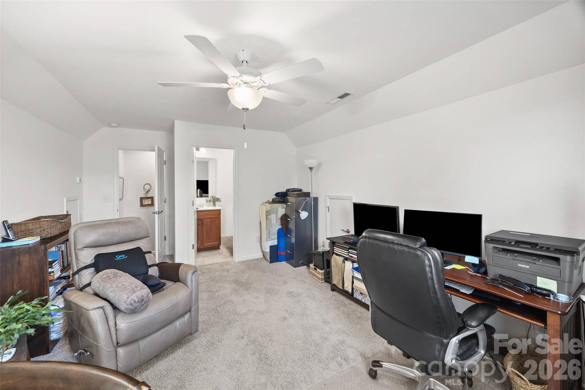 22444 Gateway Drive, Lancaster, SC 29720 Office or flex space/craft room/playroom/workout space