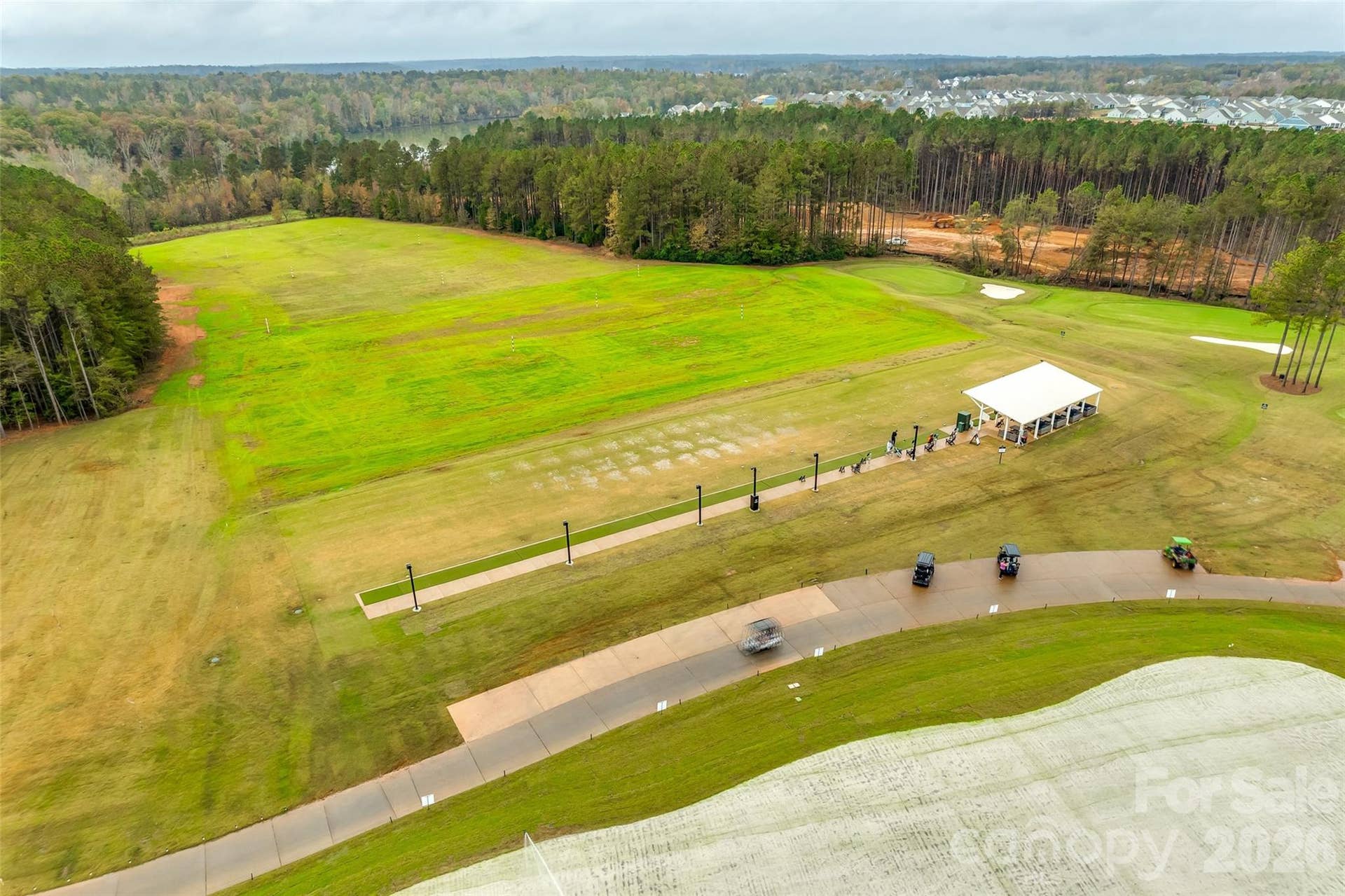 22444 Gateway Drive, Lancaster, SC 29720 Edgewater common area