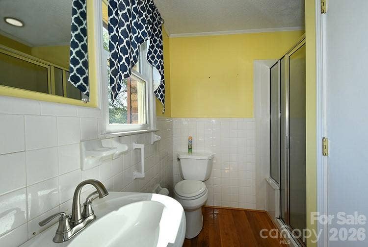 2525 Teague Street, Lincolnton, NC 28092 2525 Teague Street, Lincolnton, NC 28092