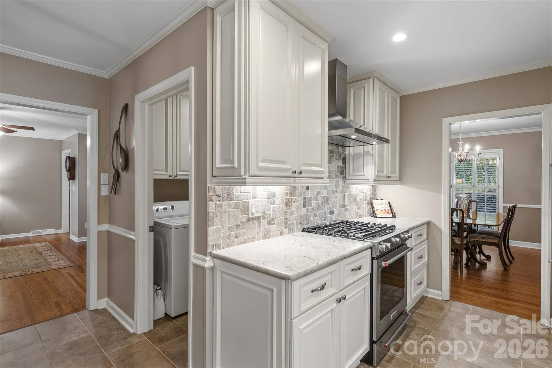 1009 Bearmore Drive, Charlotte, NC 28211