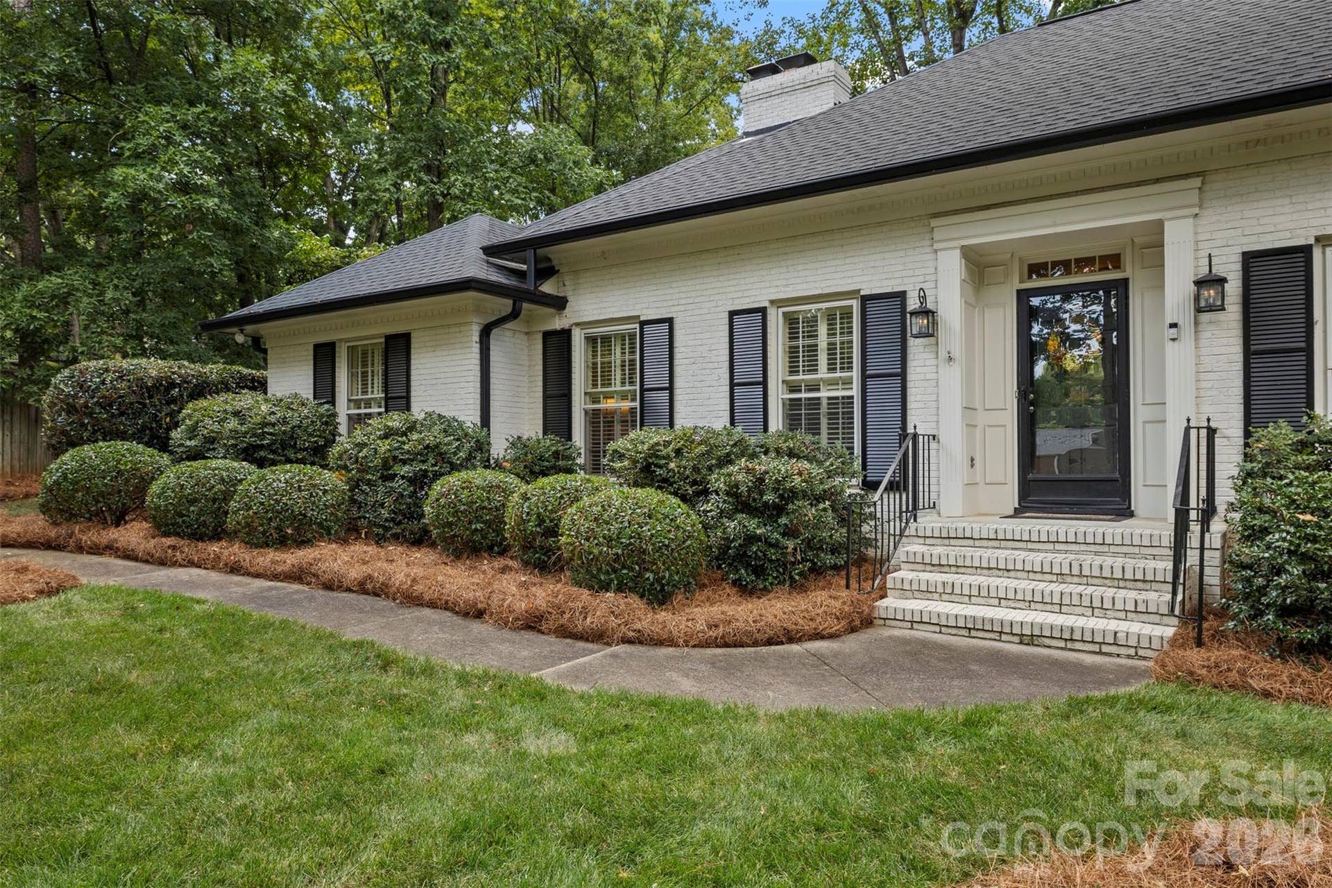 1009 Bearmore Drive, Charlotte, NC 28211