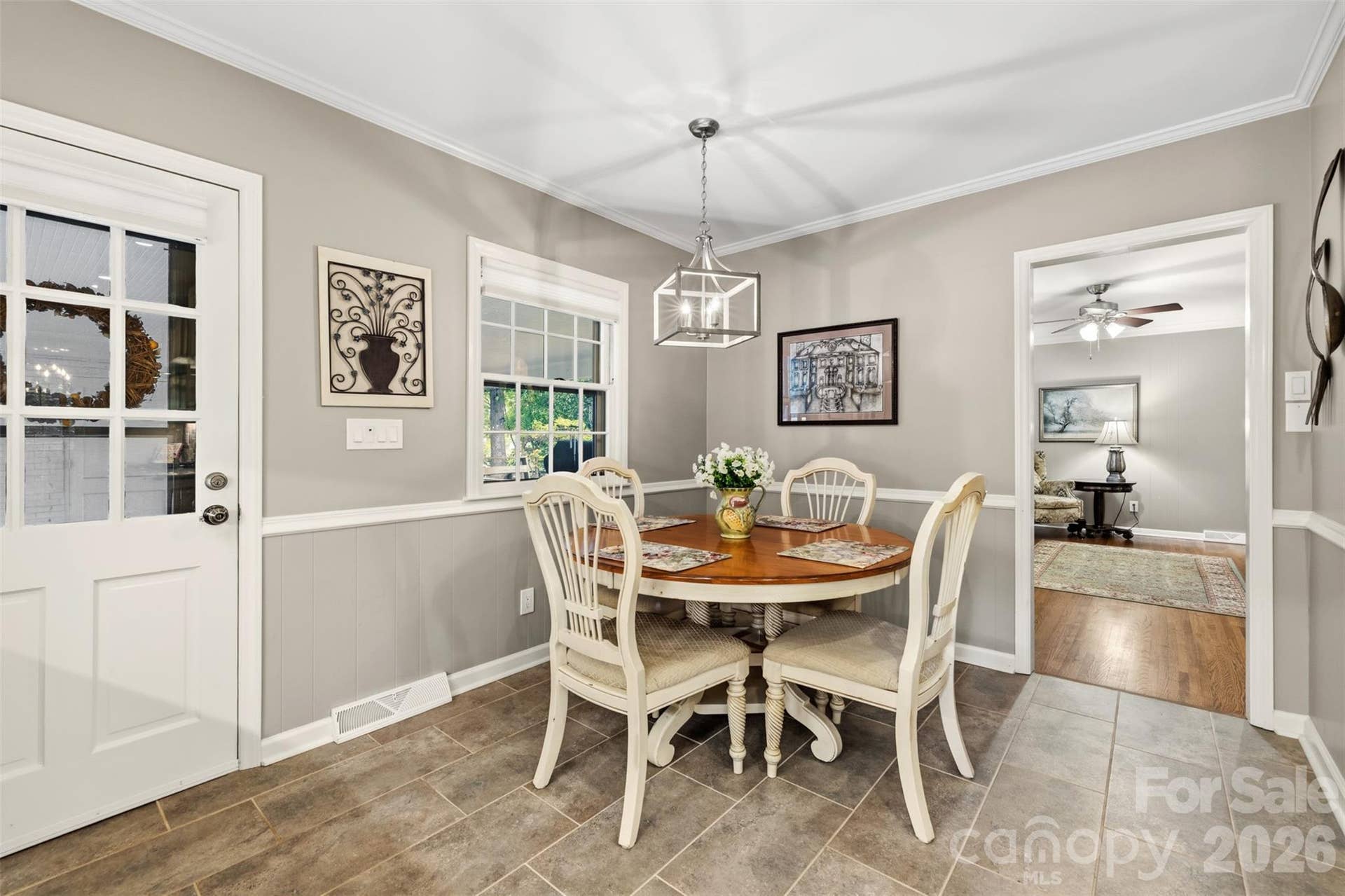 1009 Bearmore Drive, Charlotte, NC 28211