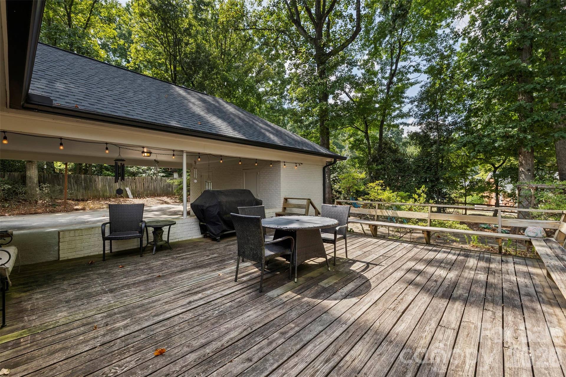 1009 Bearmore Drive, Charlotte, NC 28211