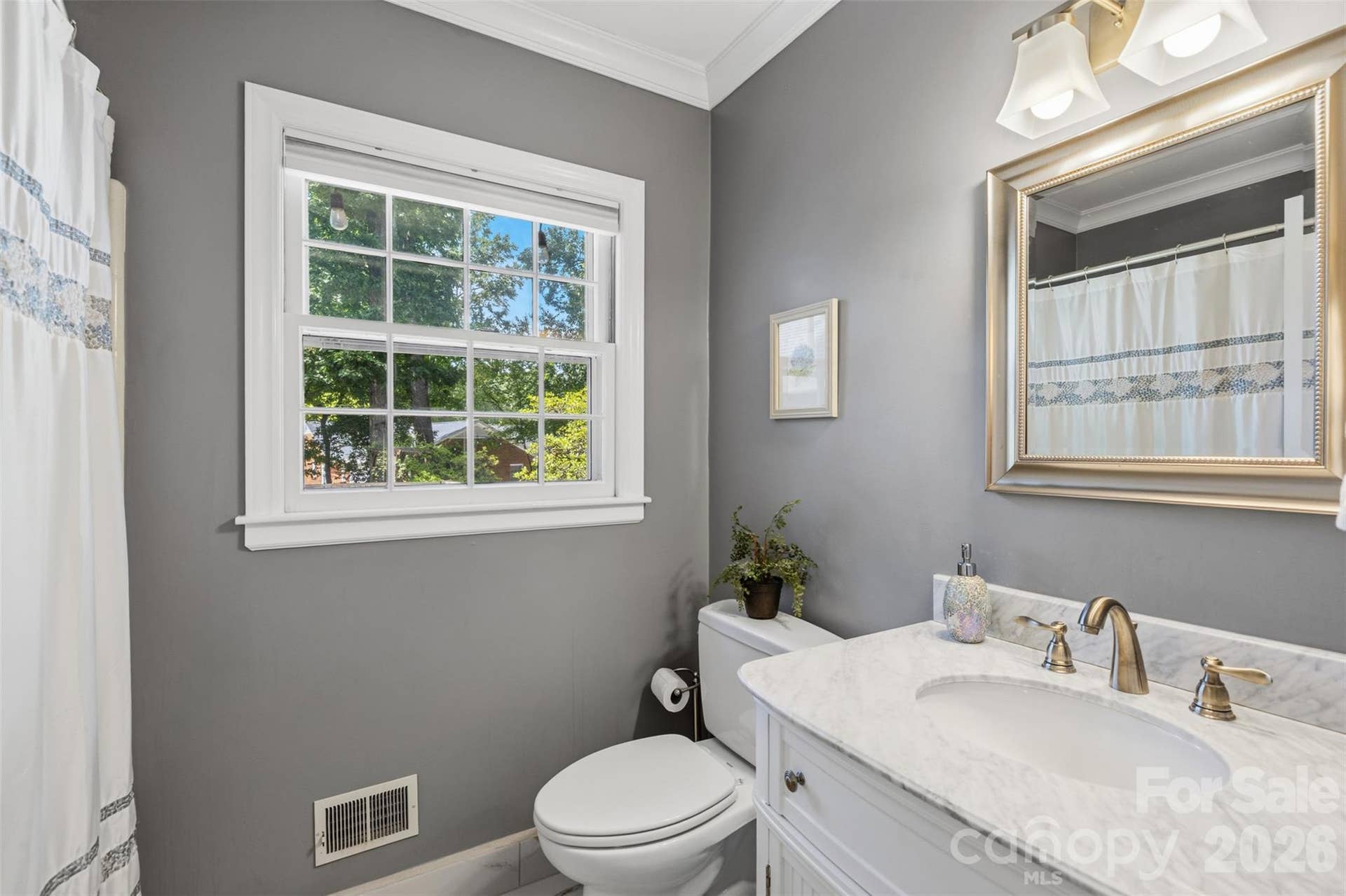 1009 Bearmore Drive, Charlotte, NC 28211