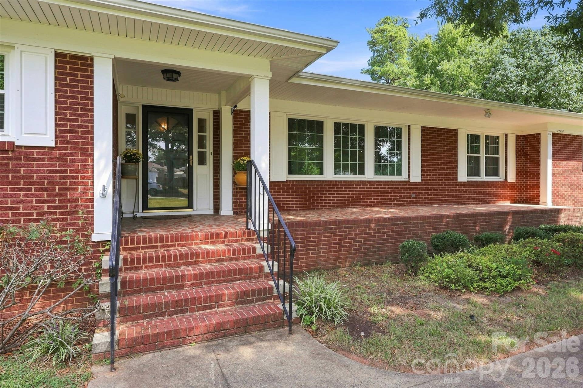 1464 Sullivan Street, Rock Hill, SC 29730 Front Porch