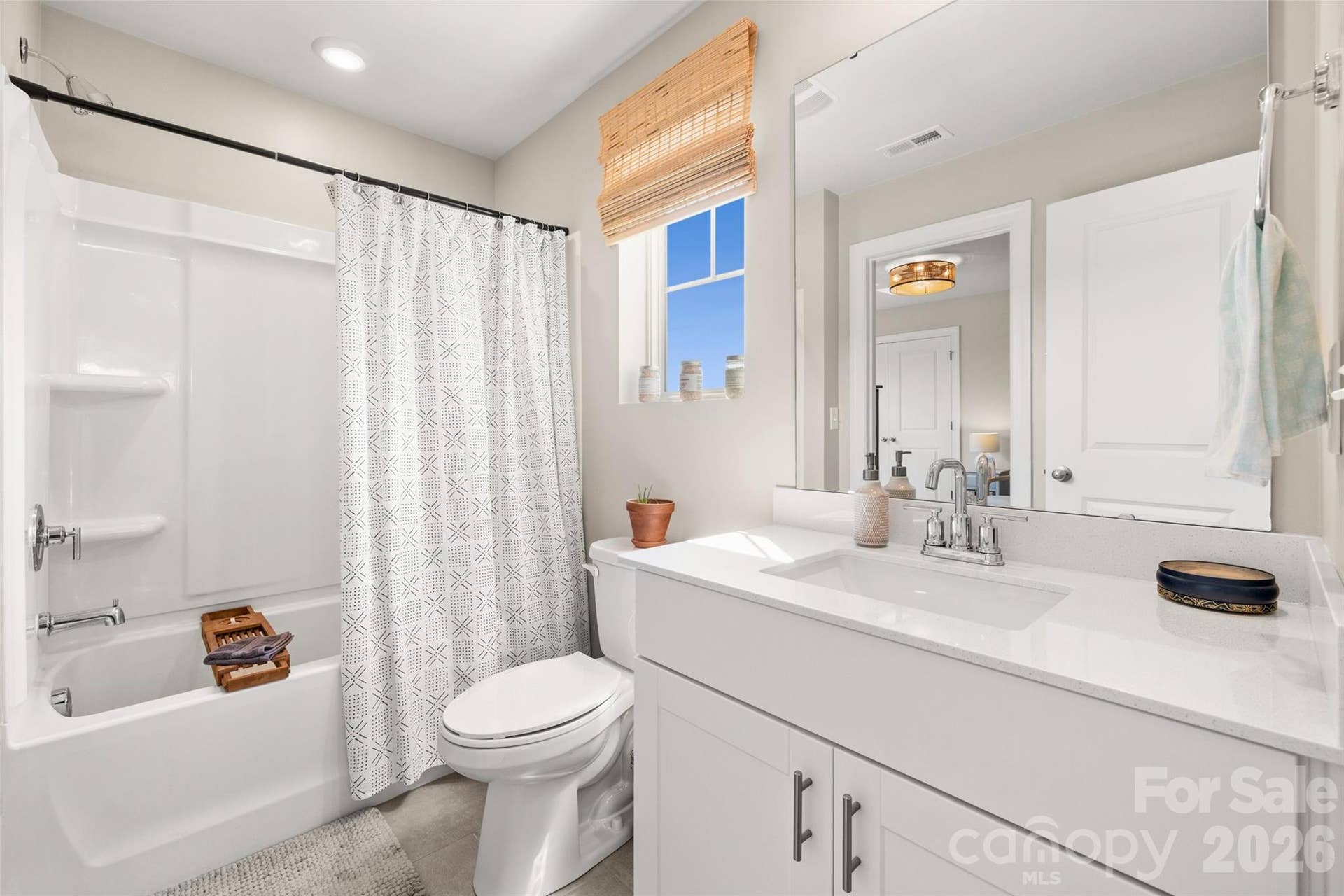188 Ravensara Avenue, Fort Mill, SC 29715 Bathroom