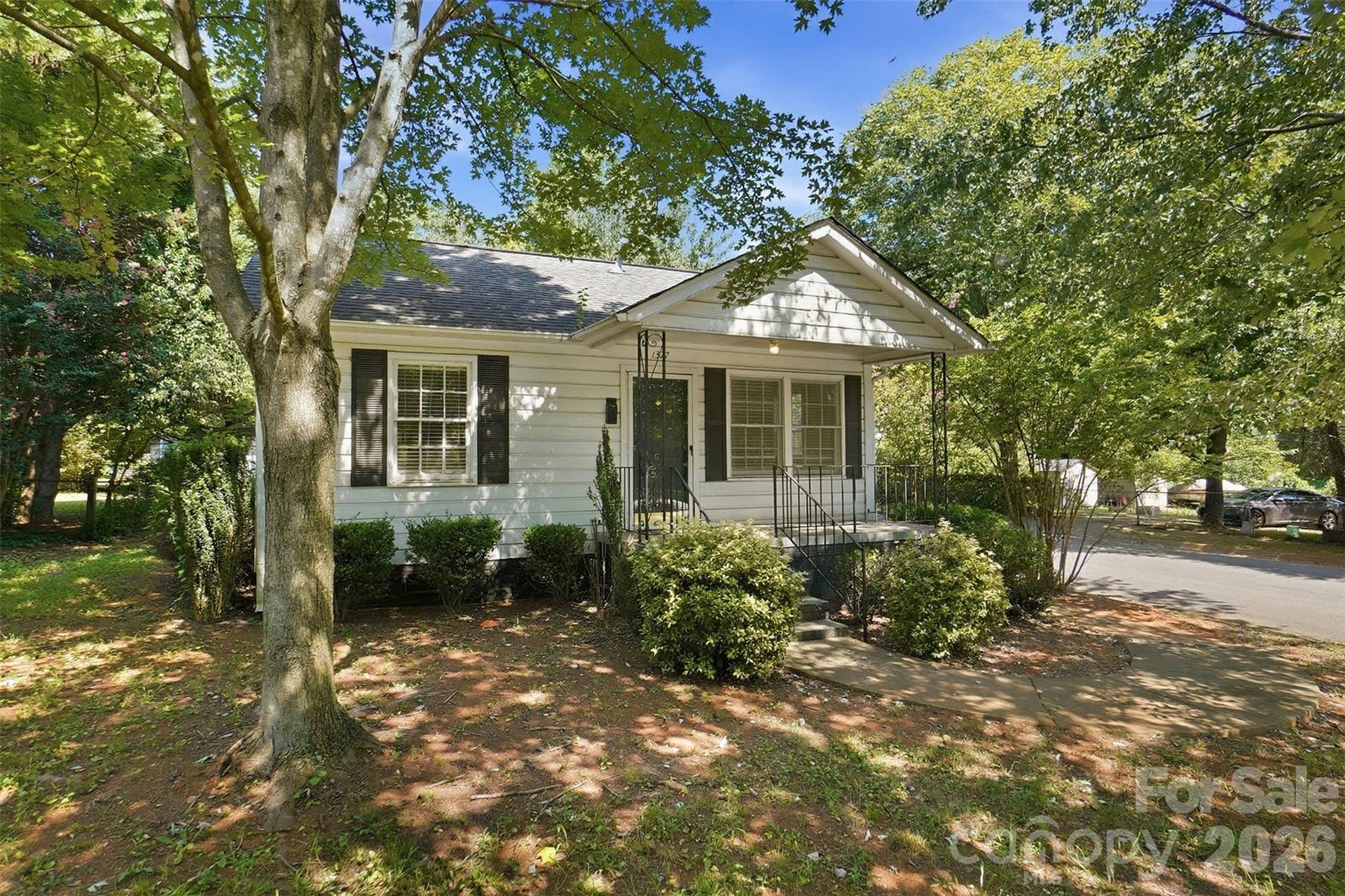1327 Eden Terrace, Rock Hill, SC 29730 1327 Eden Terrace, Rock Hill, SC 29730