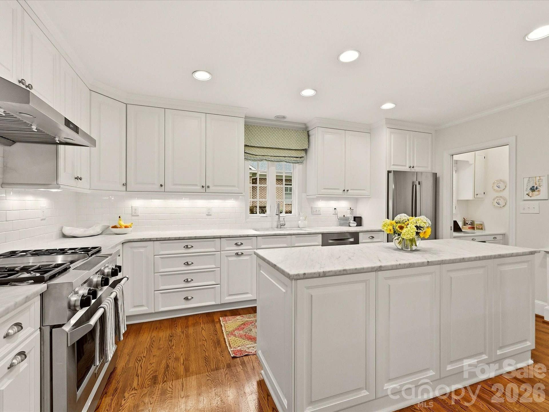 3101 Cloverfield Road, Charlotte, NC 28211 Kitchen