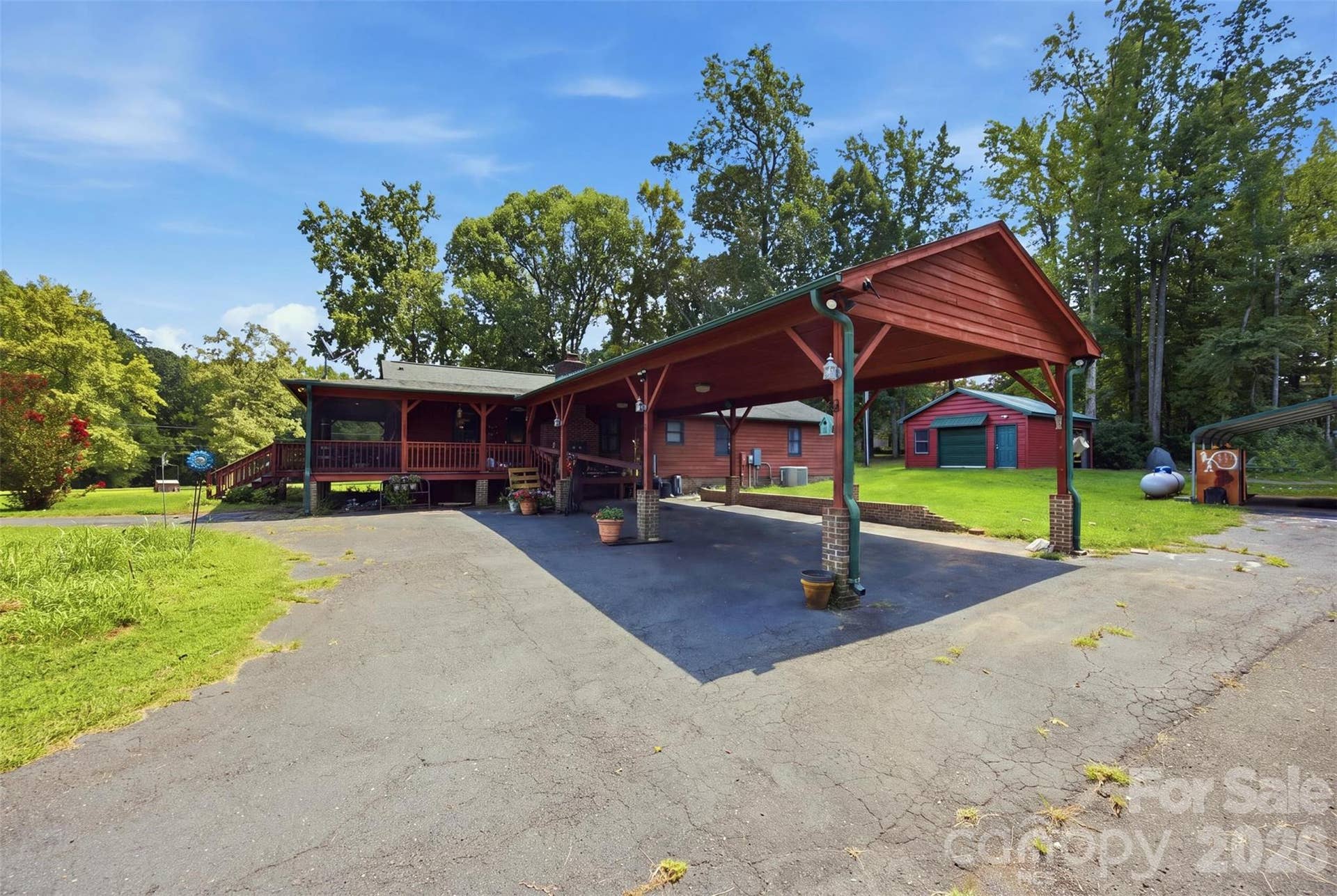 995 Bethel School Road, Clover, SC 29710 995 Bethel School Road, Clover, SC 29710