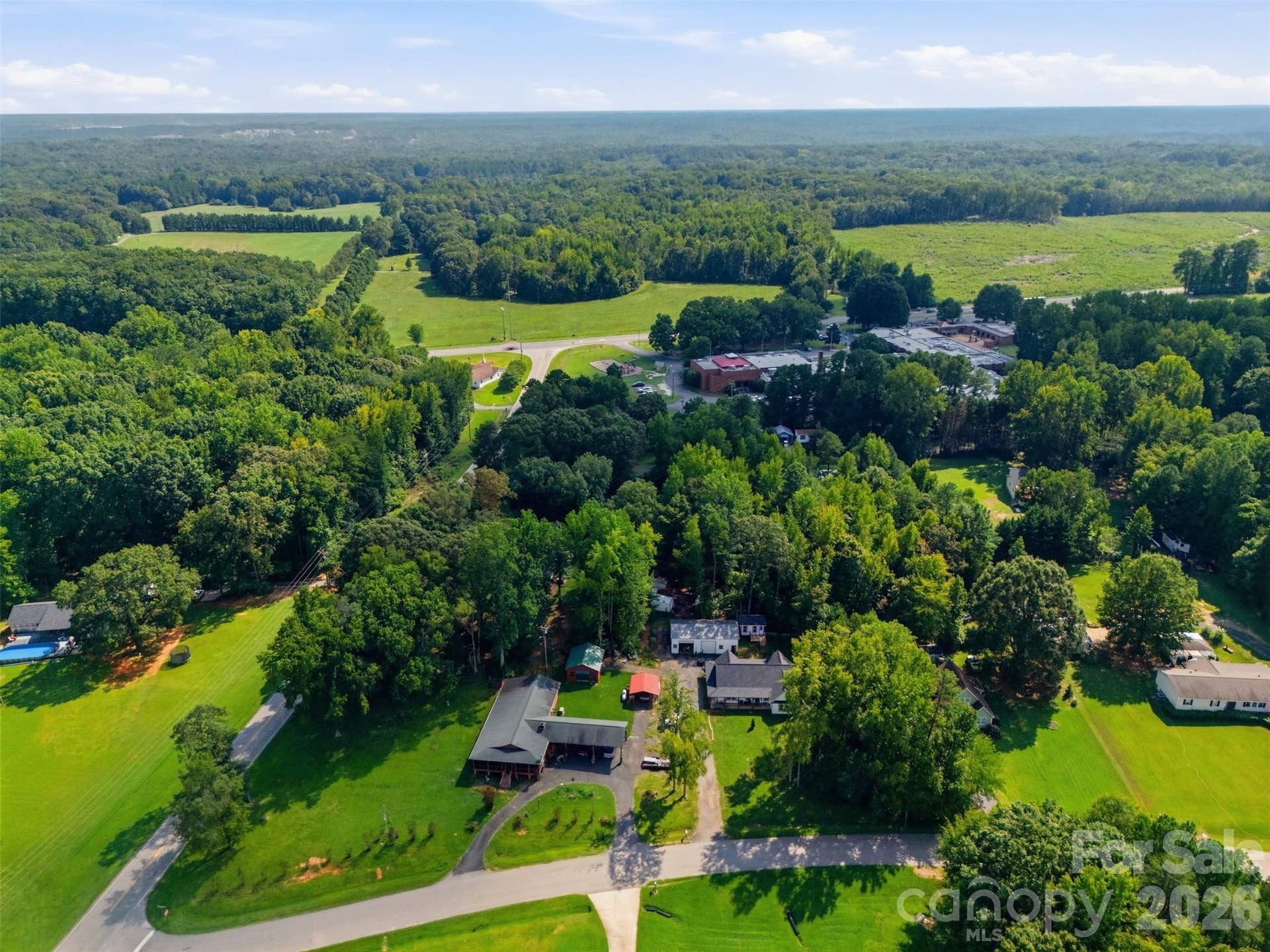 995 Bethel School Road, Clover, SC 29710 995 Bethel School Road, Clover, SC 29710