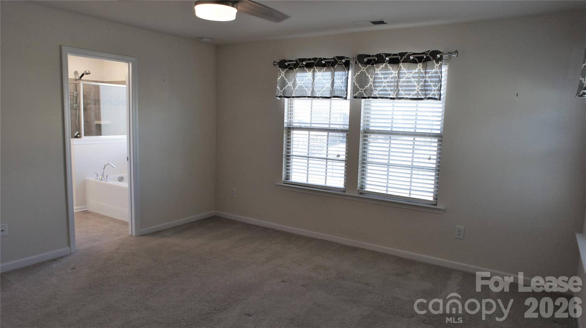 1006 Hudson Mill Drive, Waxhaw, NC 28173 1006 Hudson Mill Drive, Waxhaw, NC 28173