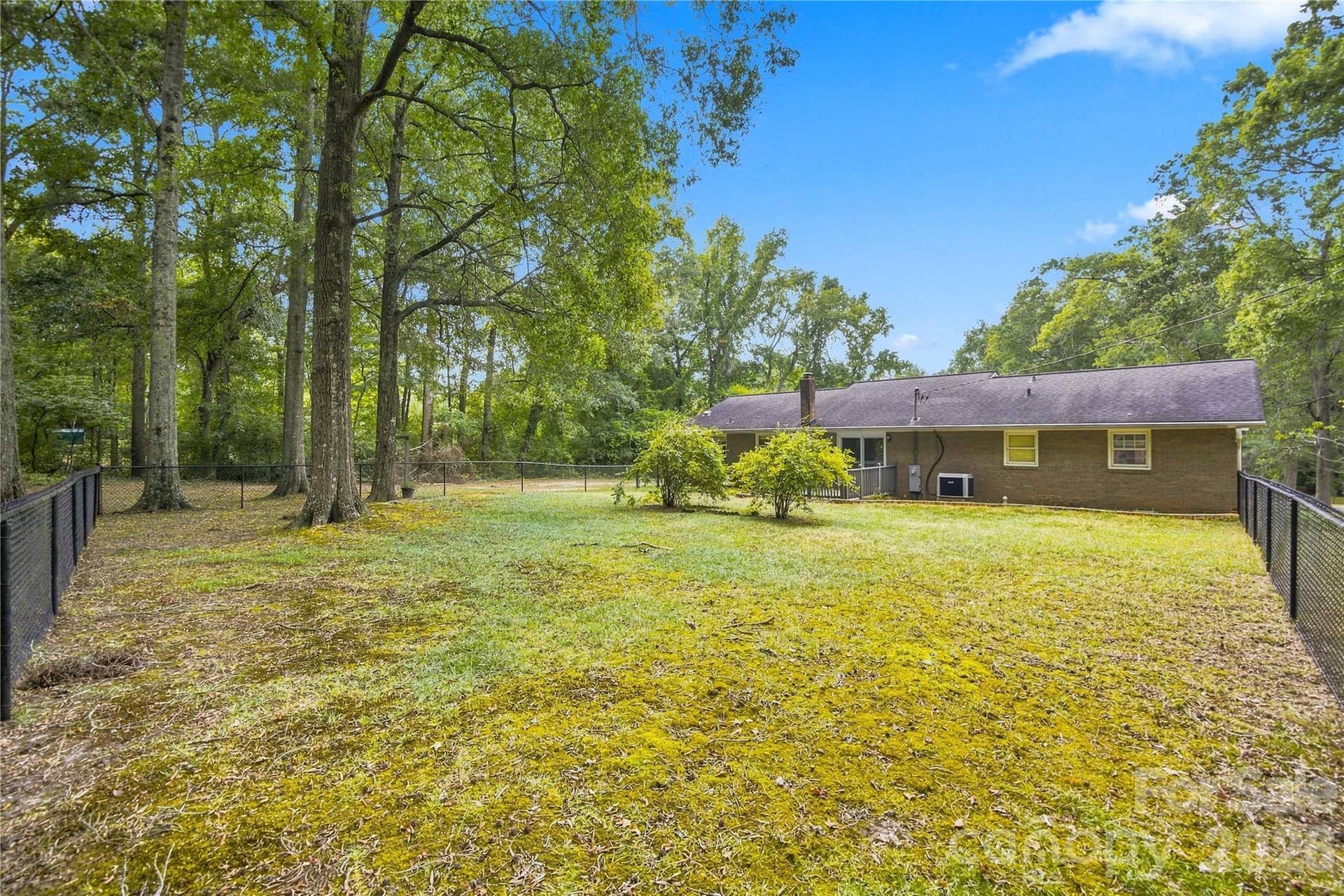 556 Oakhaven Drive, Lancaster, SC 29720