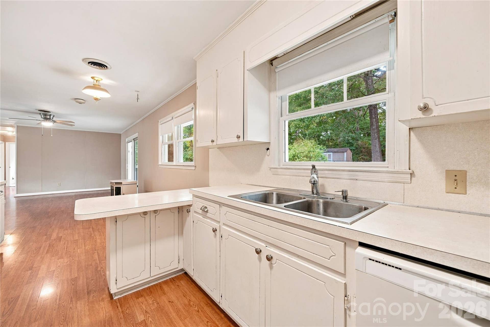 556 Oakhaven Drive, Lancaster, SC 29720
