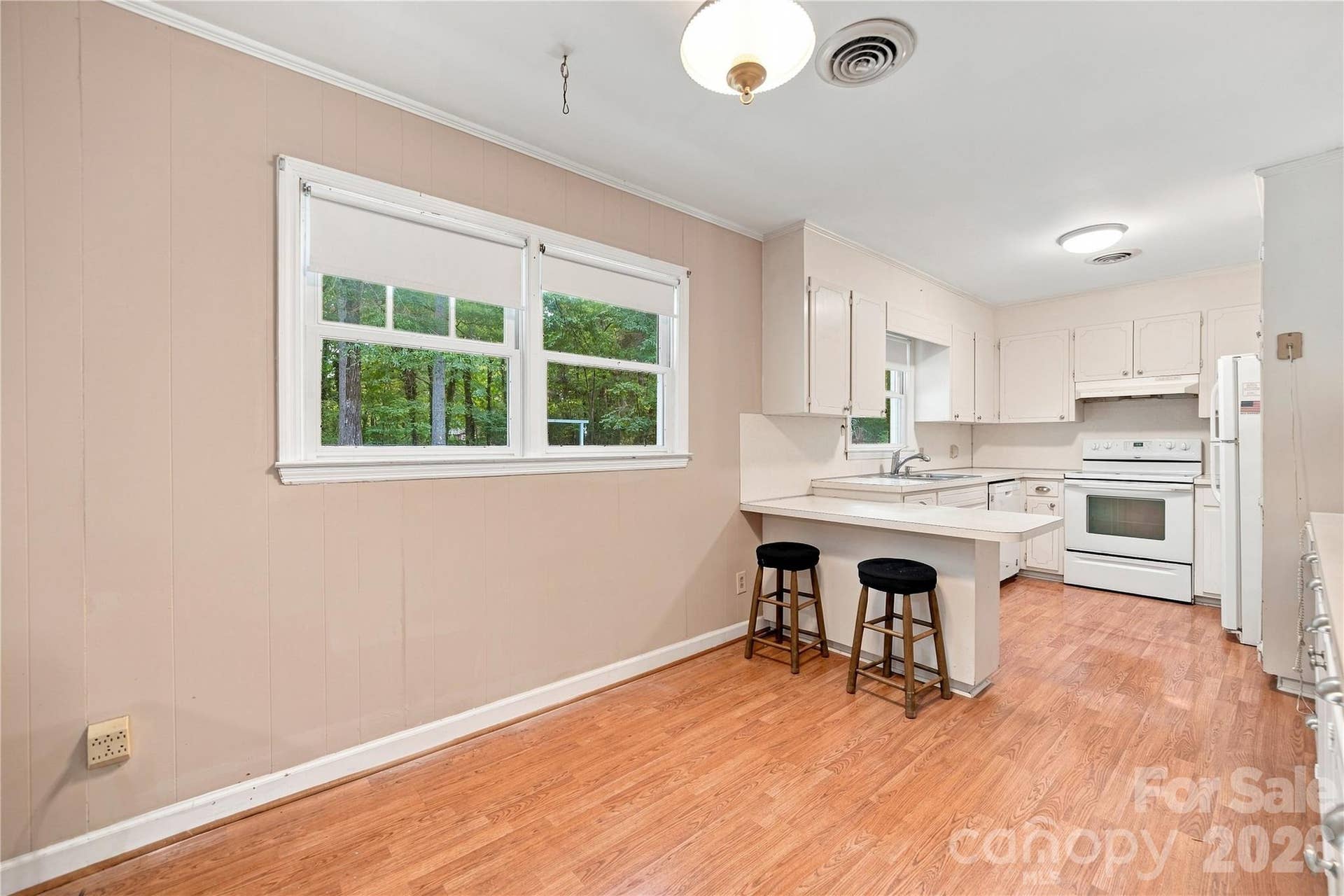 556 Oakhaven Drive, Lancaster, SC 29720