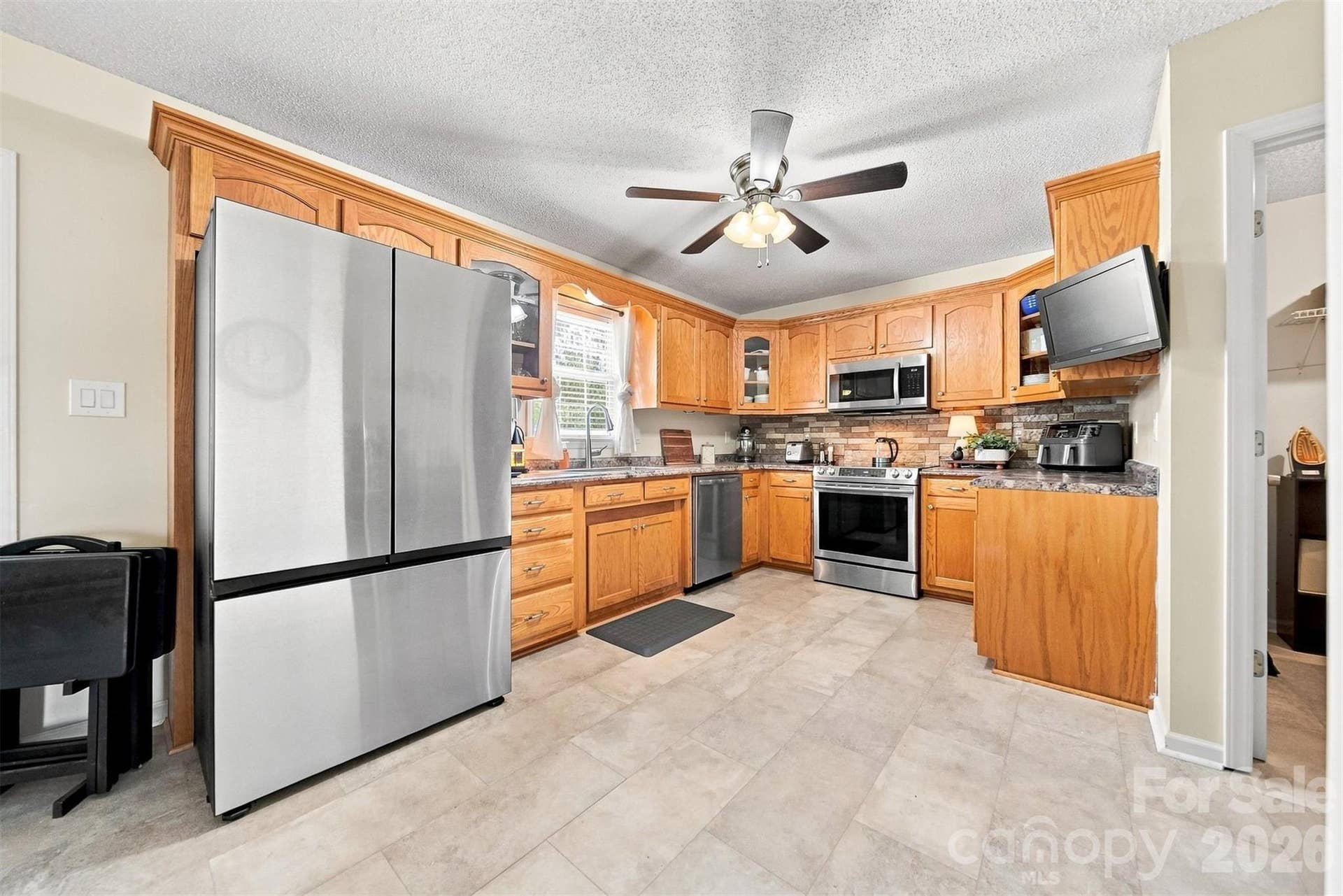 3294 Cascade Trail, Lincolnton, NC 28092