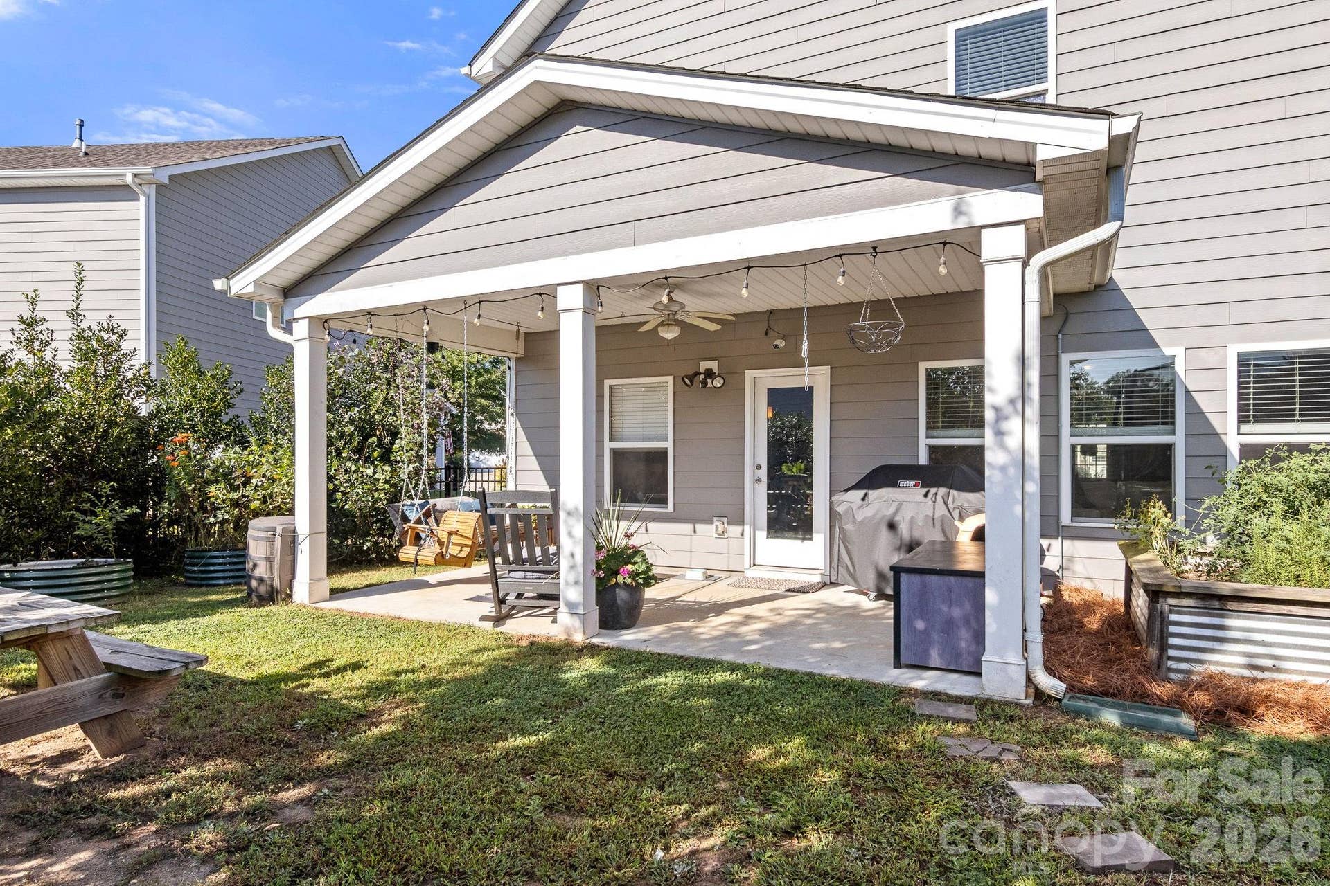 back porch, tons of covered outdoor space!