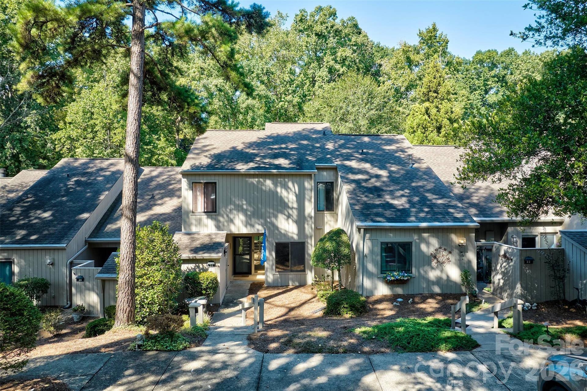 34 Old Post Road, Lake Wylie, SC 29710 34 Old Post Road, Lake Wylie, SC 29710