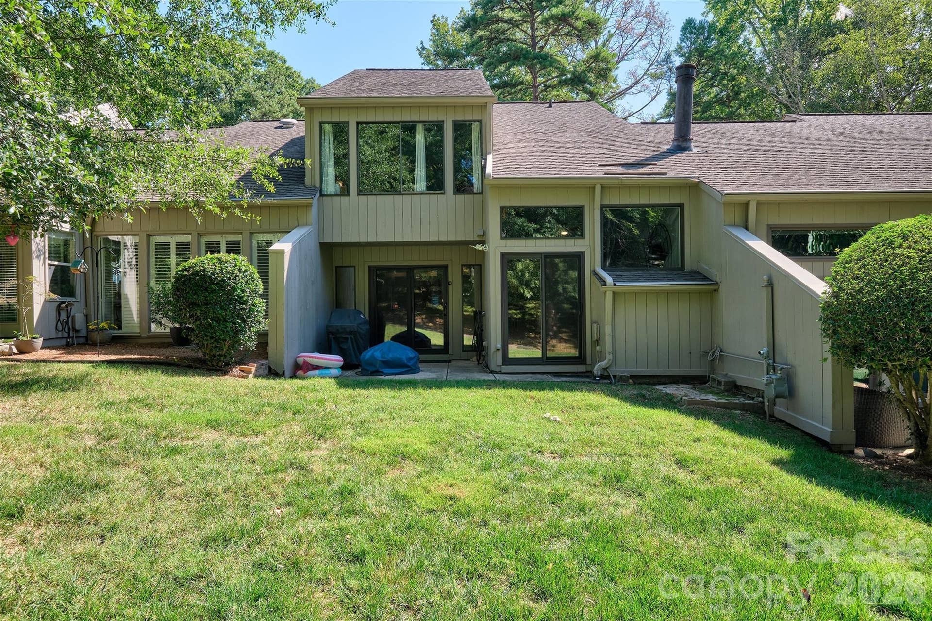 34 Old Post Road, Lake Wylie, SC 29710 34 Old Post Road, Lake Wylie, SC 29710