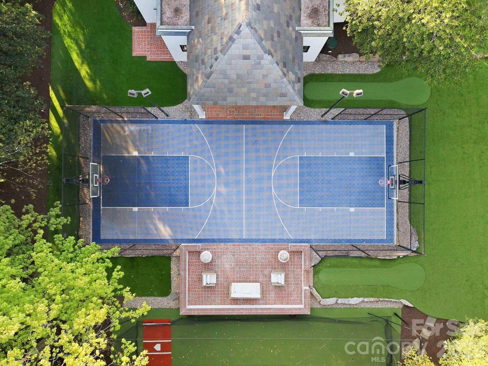 Pickleball/Basketball Court