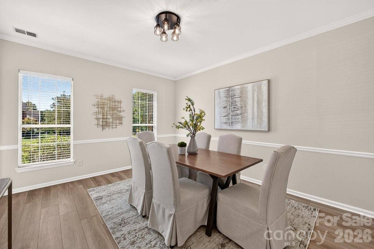2901 Firewood Drive, Matthews, NC 28105 Lovely Spacious Dining Room!