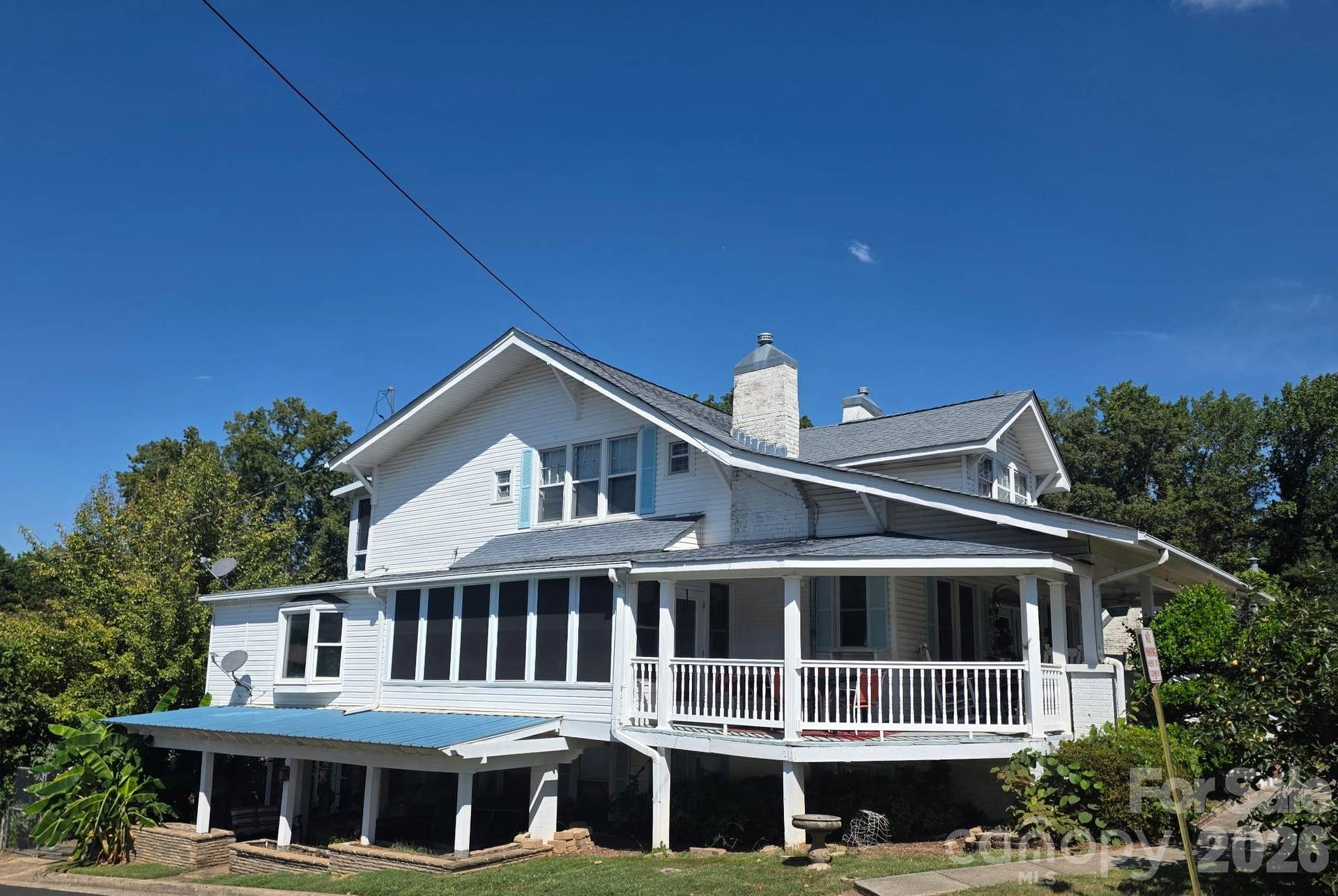 113 N Central Avenue, Belmont, NC 28012 113 N Central Avenue, Belmont, NC 28012