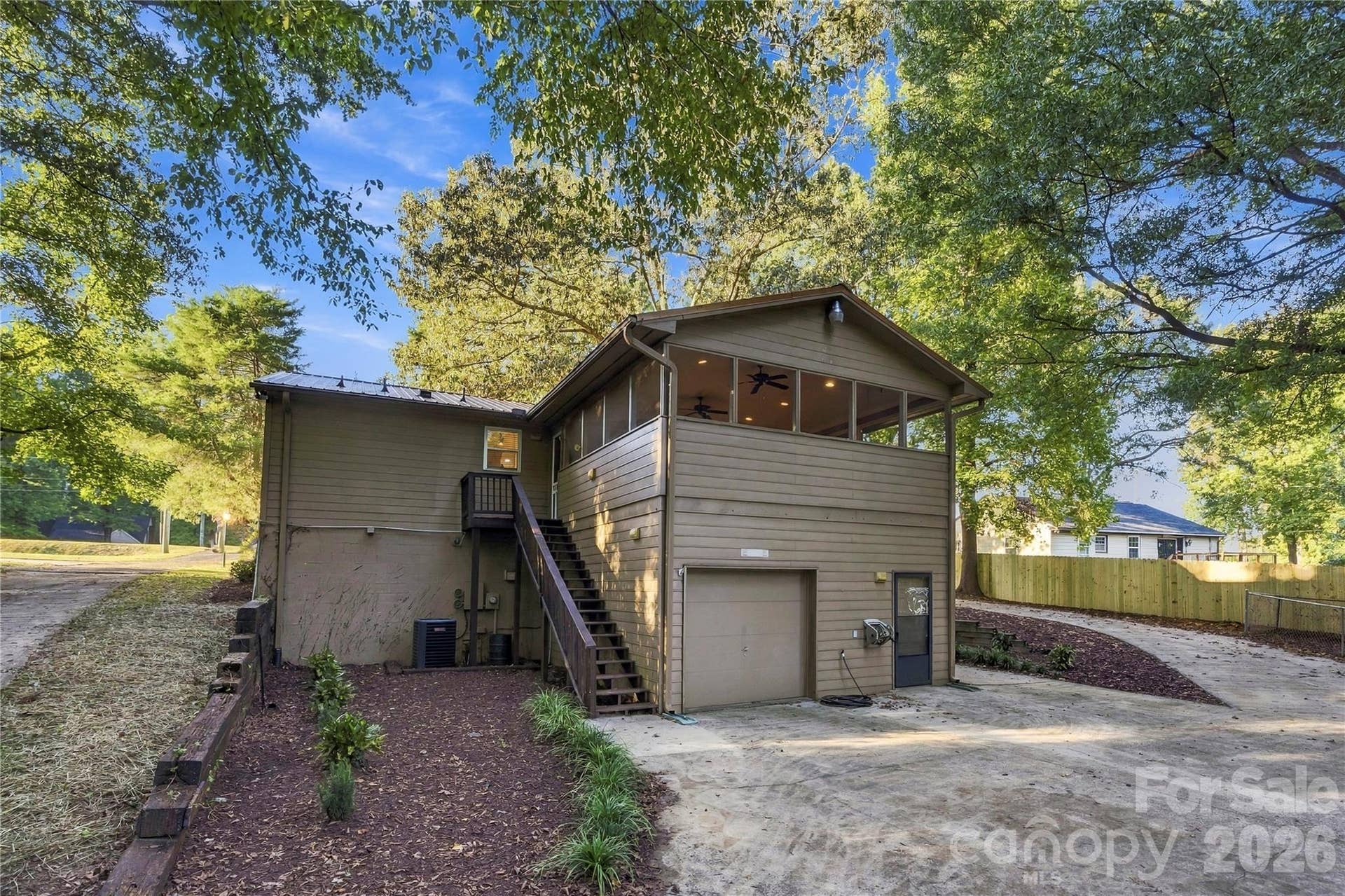 7316 Neal Road, Charlotte, NC 28262 7316 Neal Road, Charlotte, NC 28262