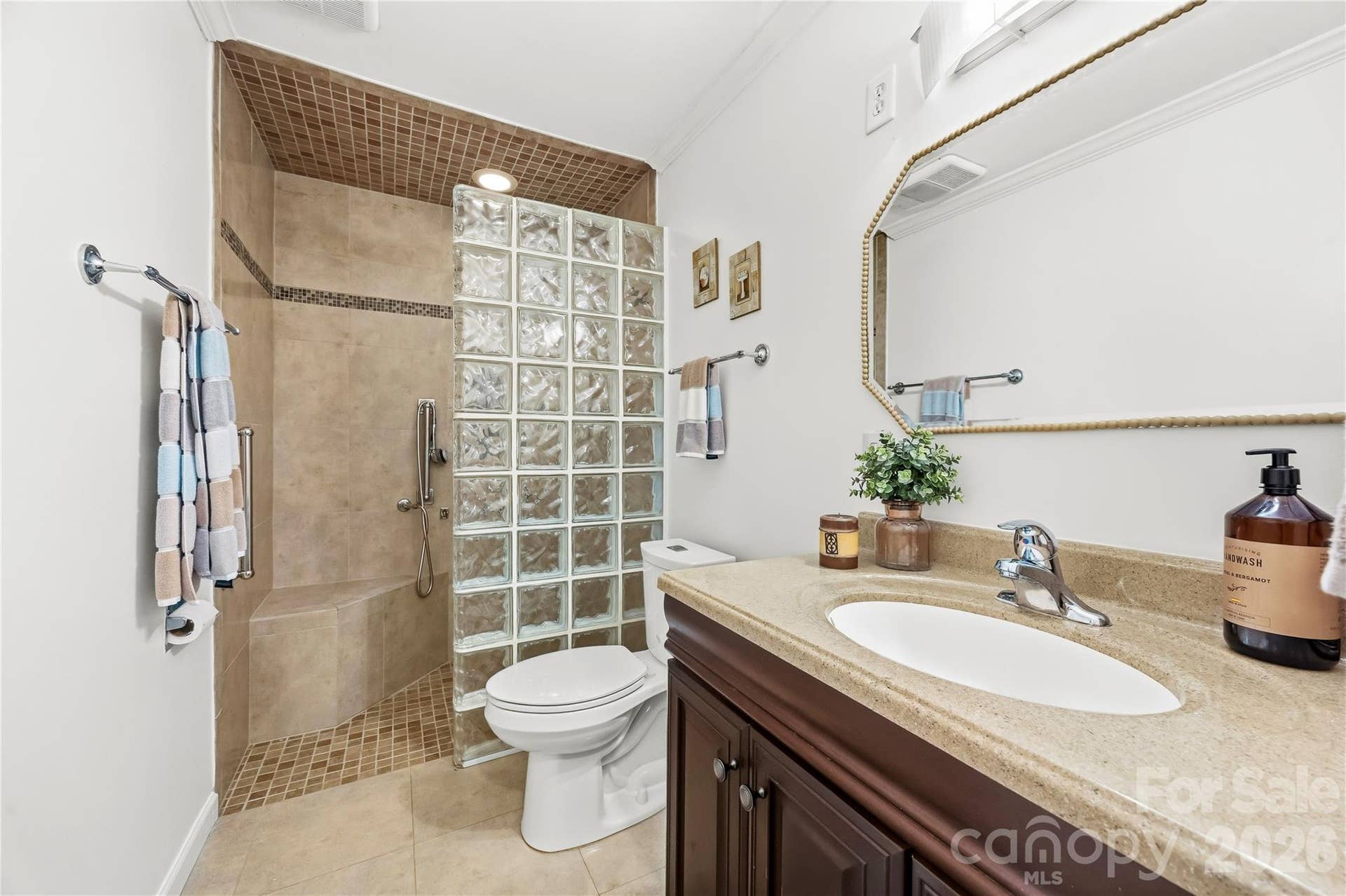 7316 Neal Road, Charlotte, NC 28262 7316 Neal Road, Charlotte, NC 28262