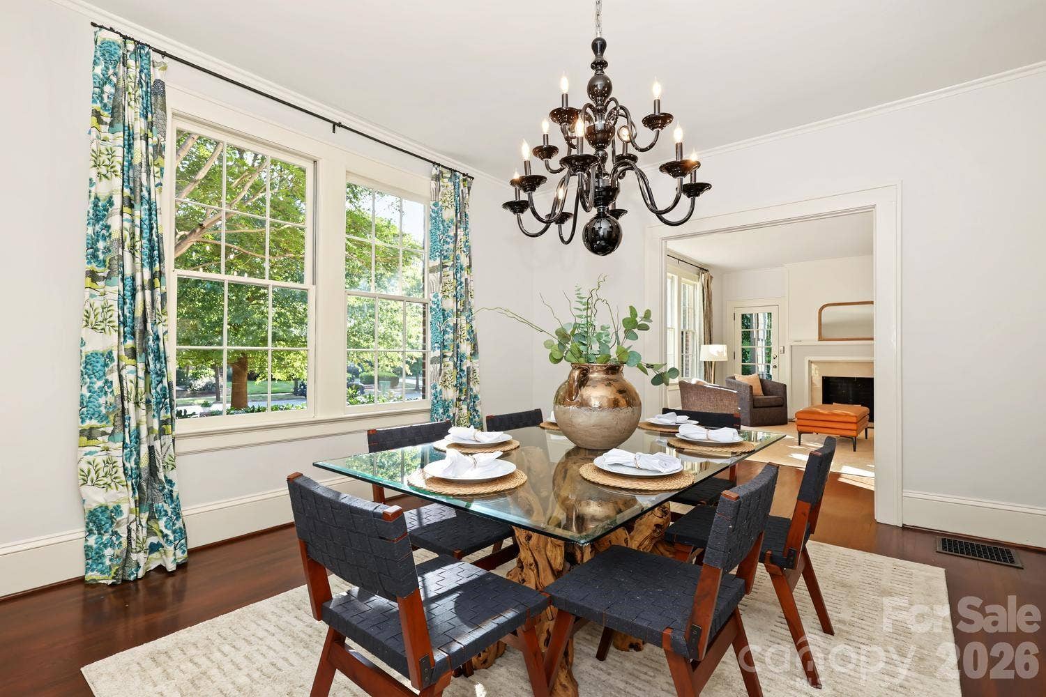 Gorgeous formal dining room