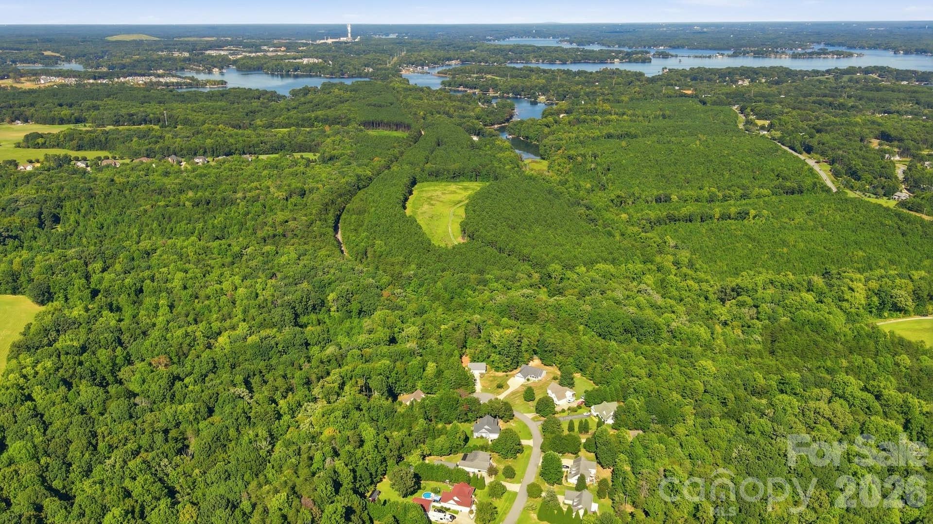 The cul-de-sac at the end of Fly A Way Drive and Lake Norman from above!