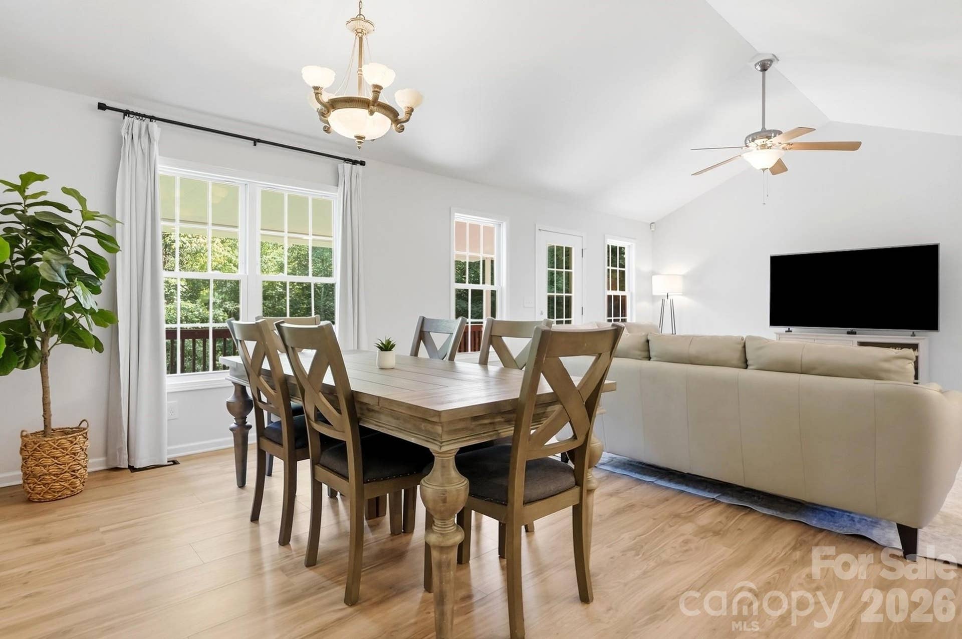 6530 Fly A Way Drive, Denver, NC 28037