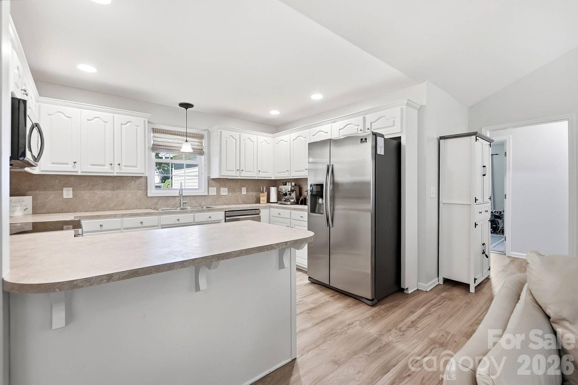 6530 Fly A Way Drive, Denver, NC 28037